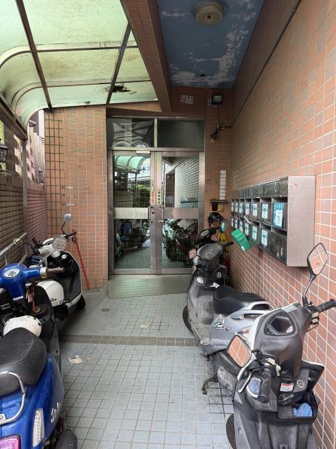 板橋拍賣華廈-3