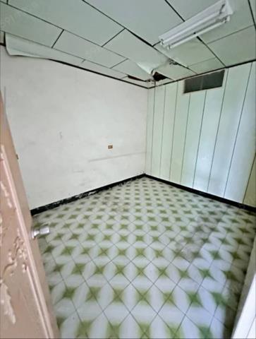 中壢龍岡圓環活巷透天