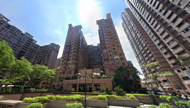 高雄拍賣大樓-5