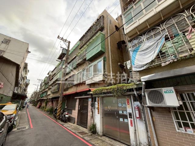 新北鶯歌法拍公寓-0