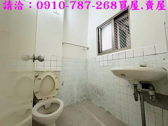 台南北區透天-12