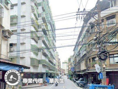 新北板橋華廈法拍-4