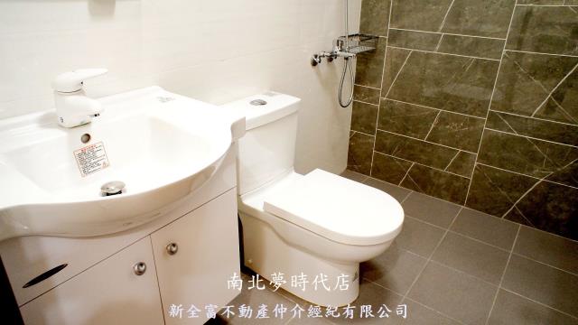 台南新營透天-8