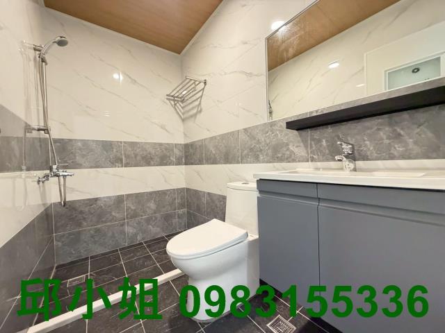 嘉義西區透天-11