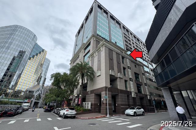 台北內湖大樓拍賣-1