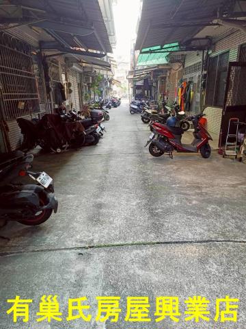 嘉義西區透天-11