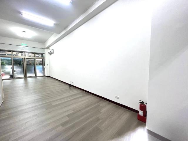 東區東區荷蘭澄園12樓店住商姚語宸