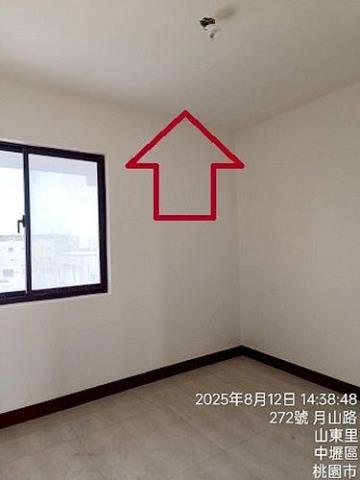 中壢華廈法拍-8