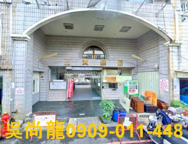 西區拍賣華廈-1