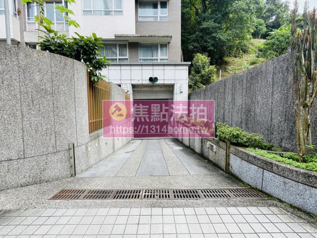 新店法拍大樓-8