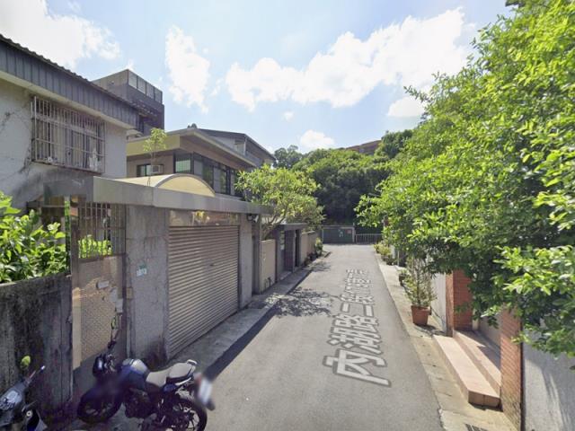 台北內湖透天法拍-2