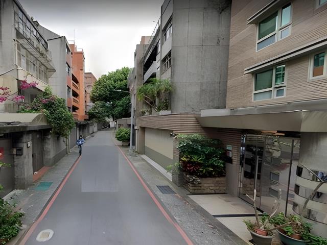 台北中正區法拍華廈-4