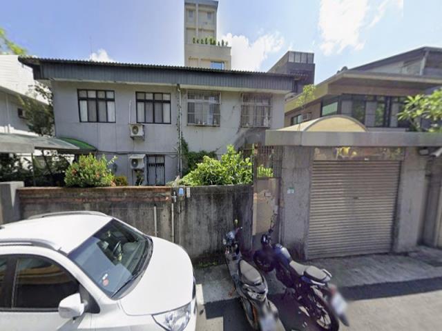 內湖區內湖路二段179巷77弄12號透天