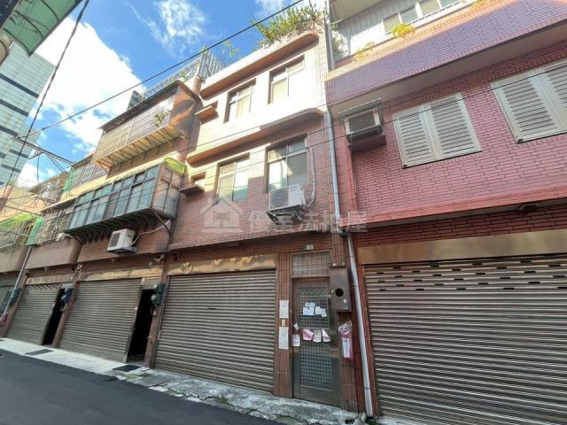 鶯歌法拍透天-3