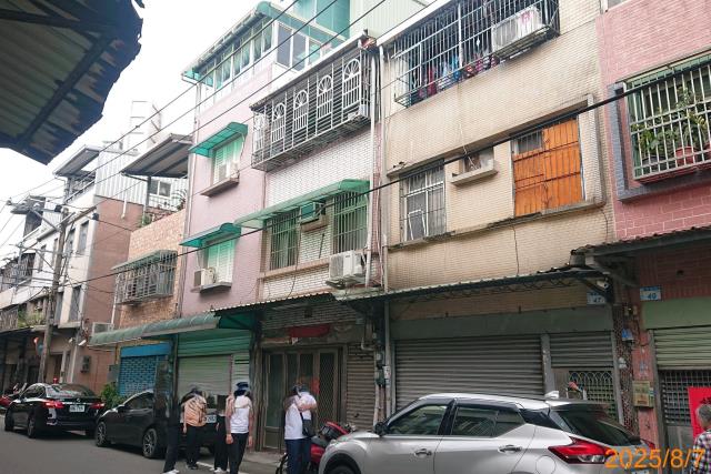 桃園平鎮透天拍賣-2