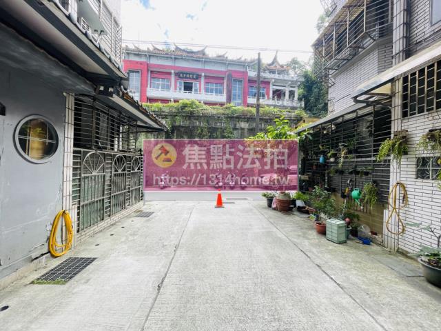 信義區公寓法拍-9
