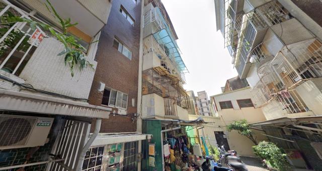 台南東區拍賣公寓-2