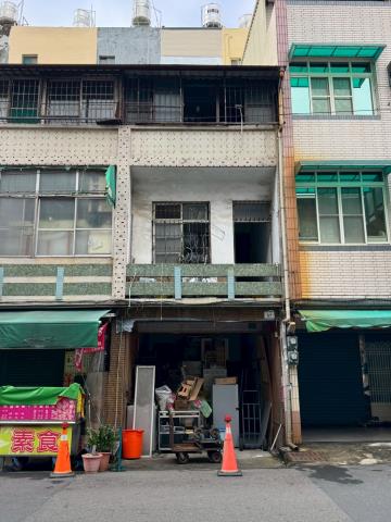 高雄前鎮法拍透天-7