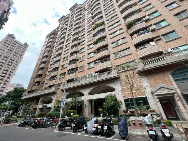 陽明學區高樓層美2房