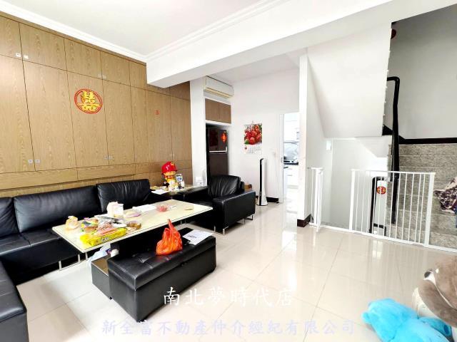 陽光二路超美車墅