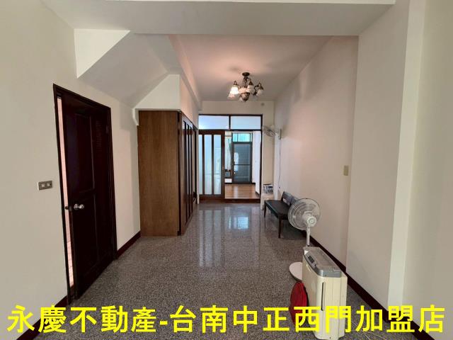 台南南區透天-9