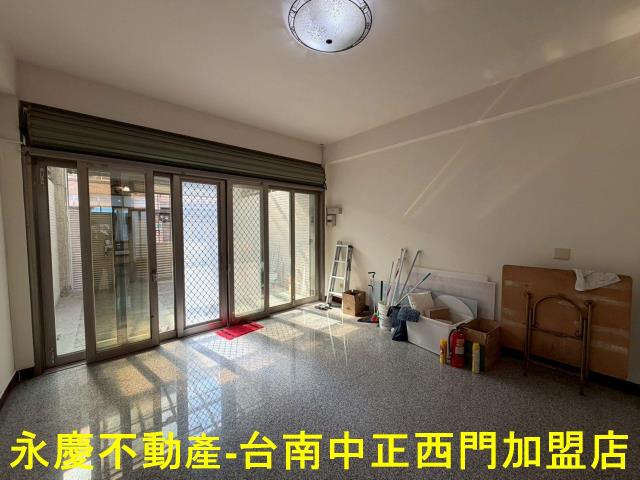 台南南區透天-10