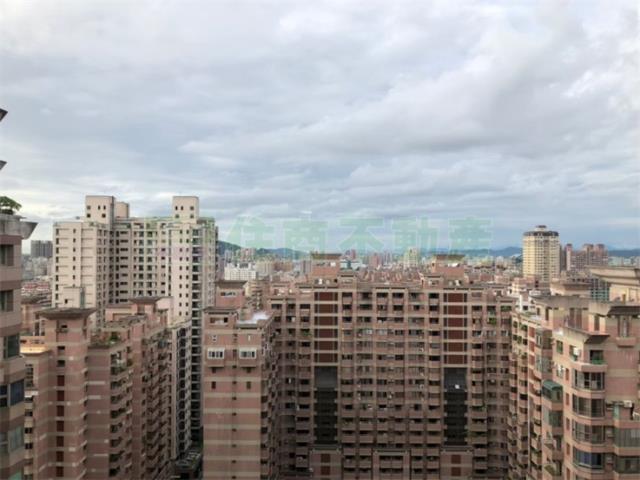 高雄三民區大樓-12