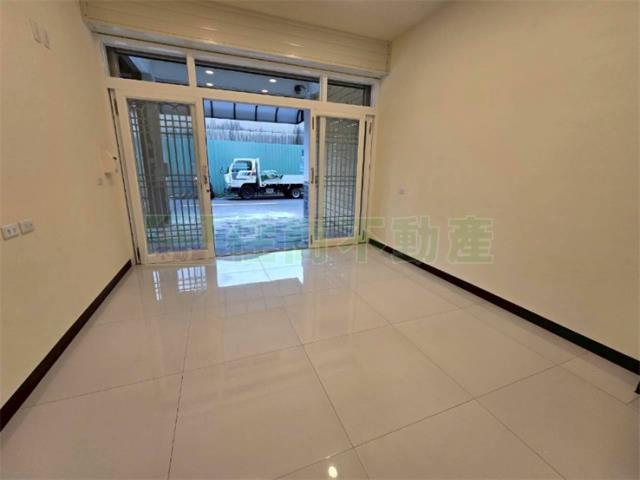 高雄小港透天-1