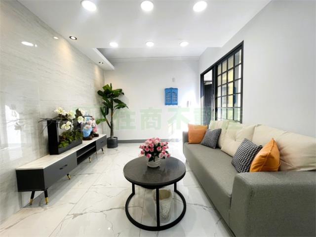 英明國中雙輕軌站公寓2樓