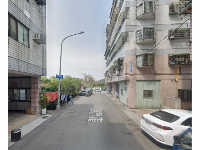 東勢法拍華廈-1