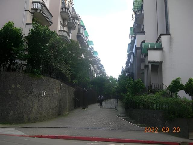 新北汐止法拍透天-4