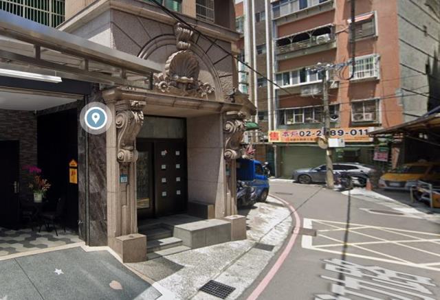 蘆洲華廈法拍-2