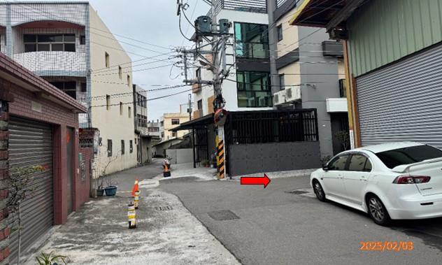 台中大甲法拍透天-4