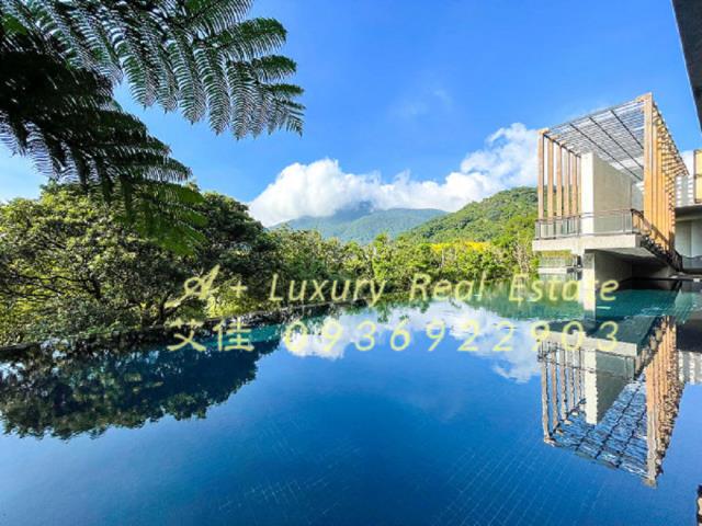 陽明帝景游泳池