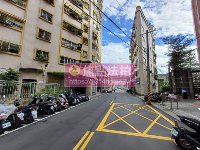 三重法拍大樓-7