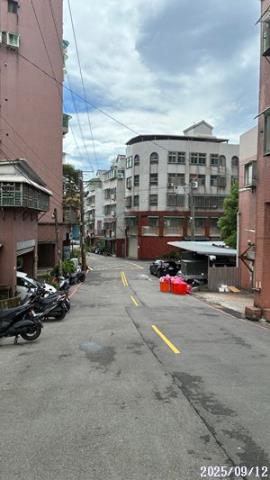 新北鶯歌法拍大樓-2