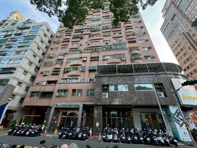 高雄左營法拍套房-8