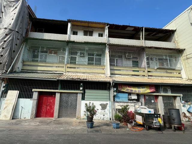 高雄楠梓透天法拍-12