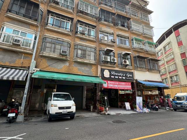 高雄苓雅法拍公寓-5