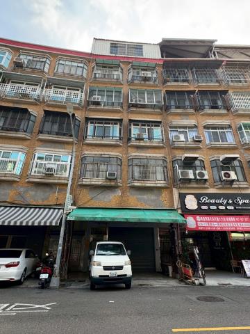 高雄苓雅法拍公寓-8