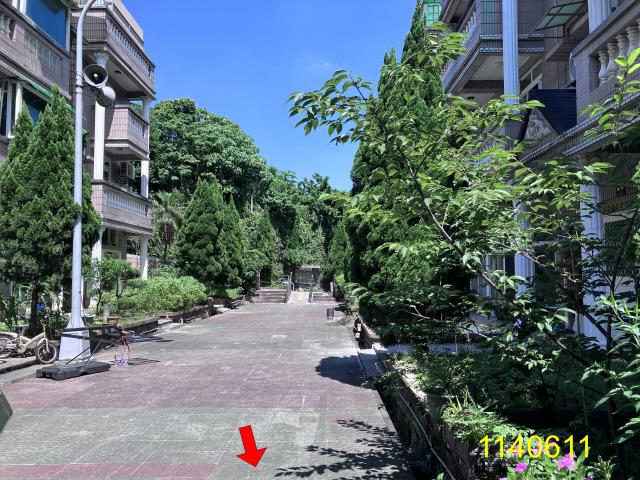 桃園龜山法拍透天-1