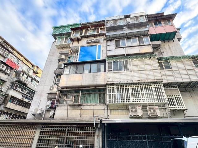 大安法拍屋台電大樓站溫州國宅法拍好丘0906901097