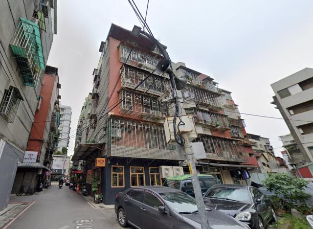 新北新莊法拍公寓-1