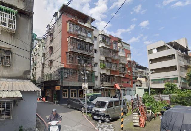 新北新莊法拍公寓-3