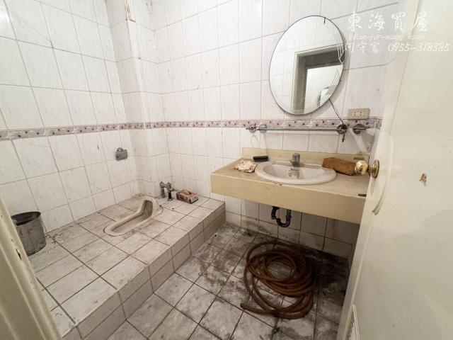 台中南屯華廈-4