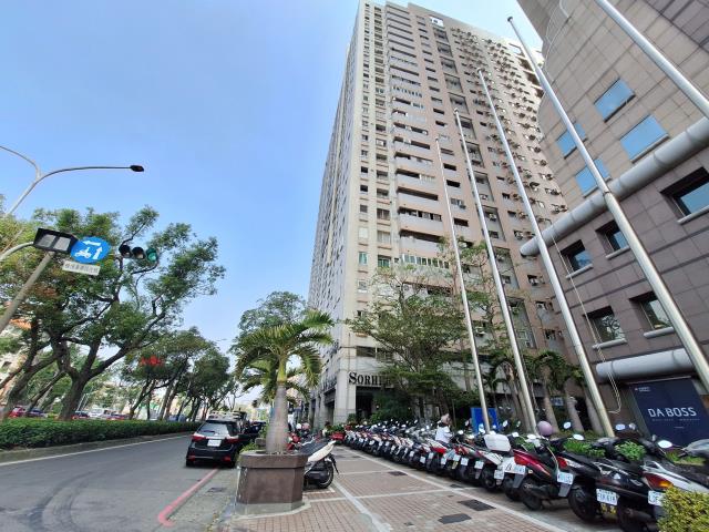 高雄三民區大樓-13