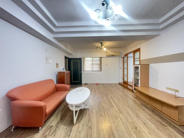 高雄岡山大樓-1