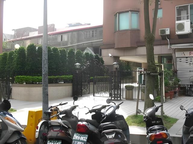 台北萬華法拍大樓-6