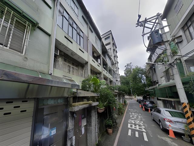 新北新店透天法拍-3