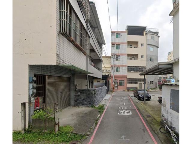 潭子法拍透天-2